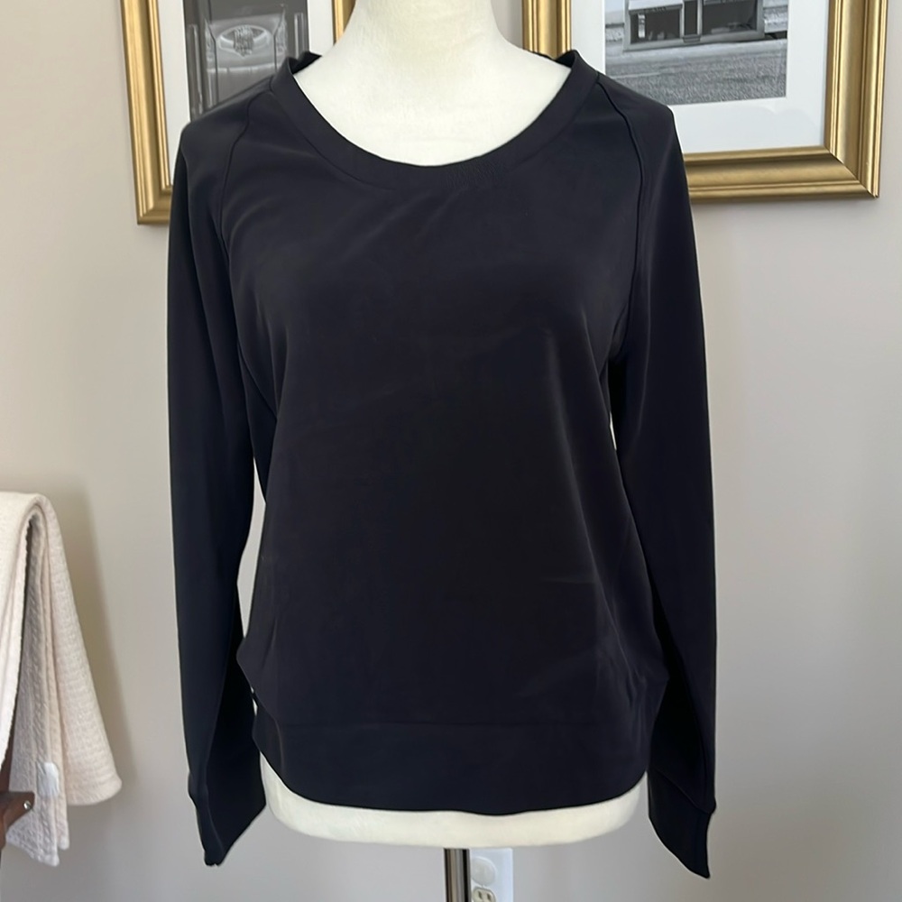 Athleta seasoft sweatshirt